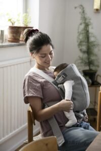 Comparing 8 Baby Products: Carriers, Swings, and Bouncers 2 comparing 8 baby products carriers swings and bouncers