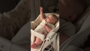 baby realises the hand ✋ for the first time ❤️ 🎥 stepanova_sashaa