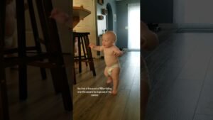 twins first steps 🎥 twinbellboys