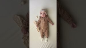 dressing a baby 🎥 somaiwenn