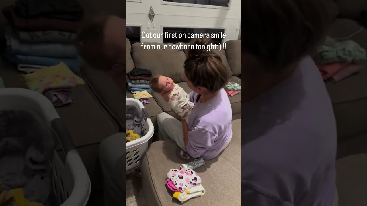 Baby's first smile 😊 🎥 hatchingafamily 1 Baby's first smile 😊 🎥 hatchingafamily